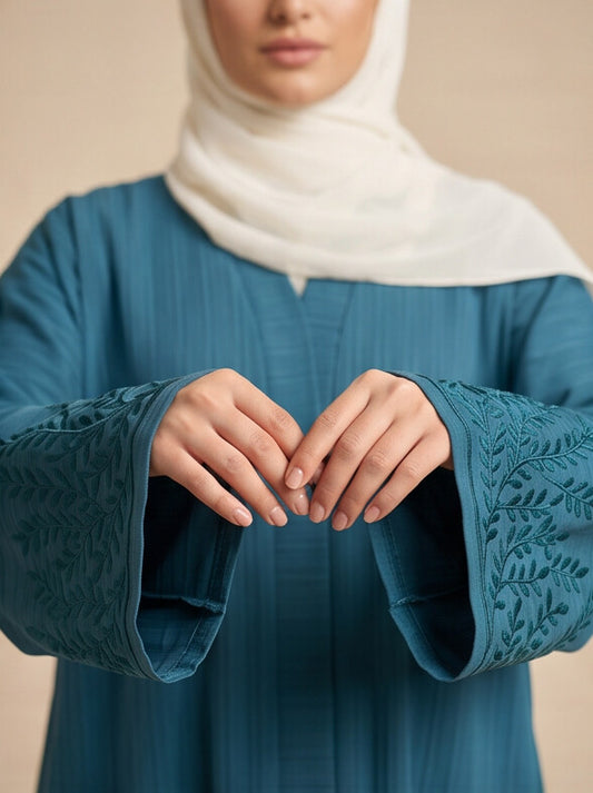 Naima Abaya