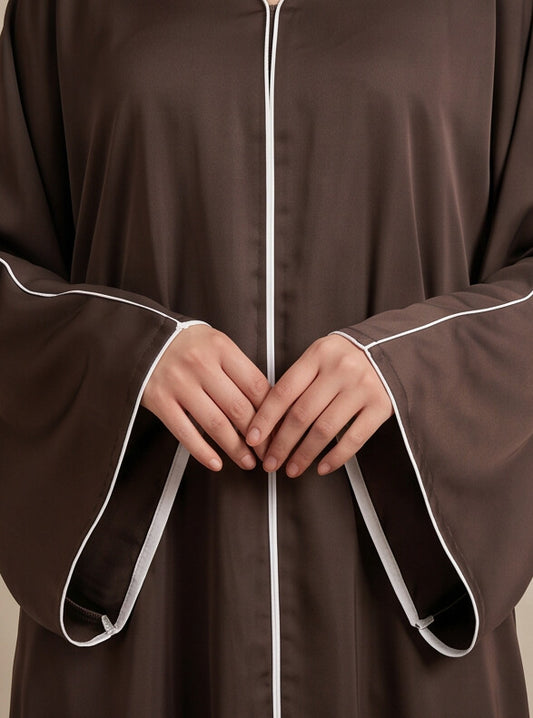 Anisa Abaya