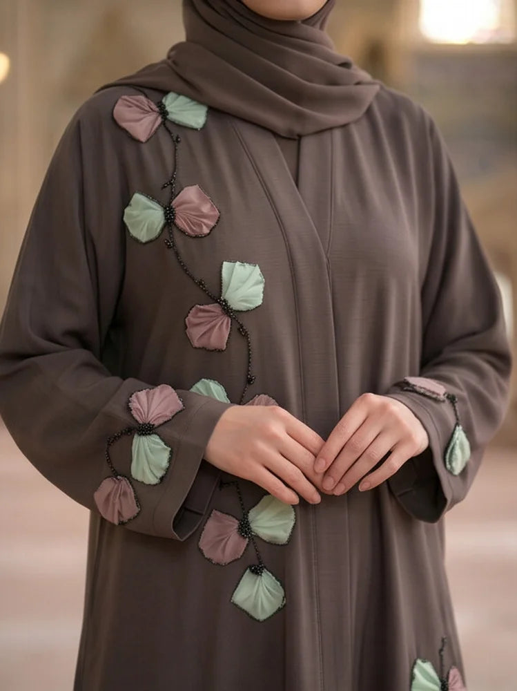 Afsaana Abaya - fabric drape and silhouette detail