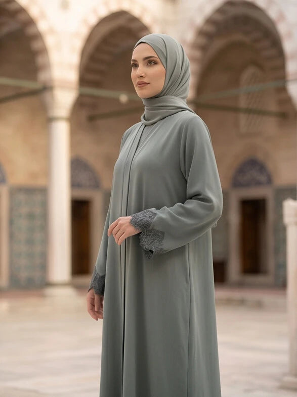 Ayra Abaya - close up fabric texture