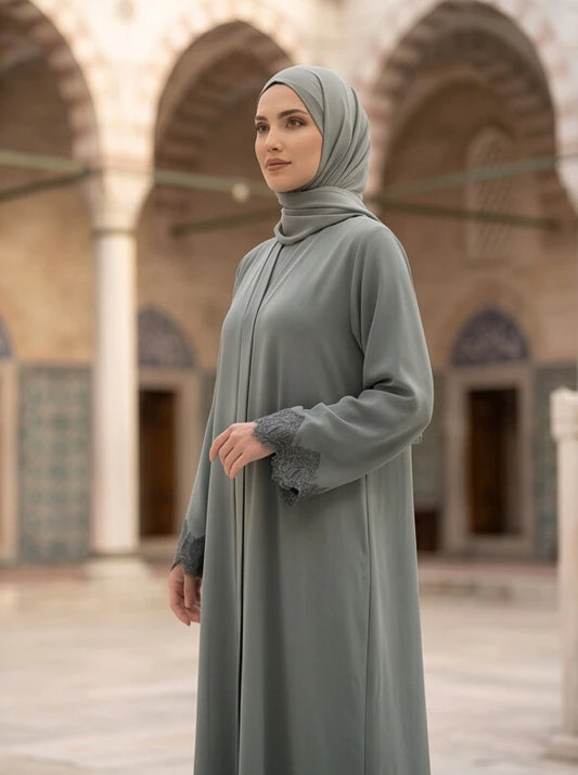 Ayra Abaya - close up fabric texture