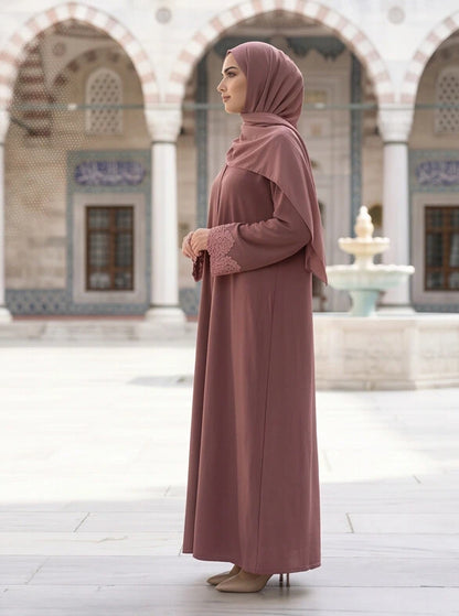 Inaya Abaya - full outfit styling view