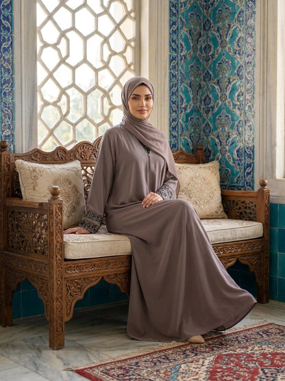 Laiba Abaya