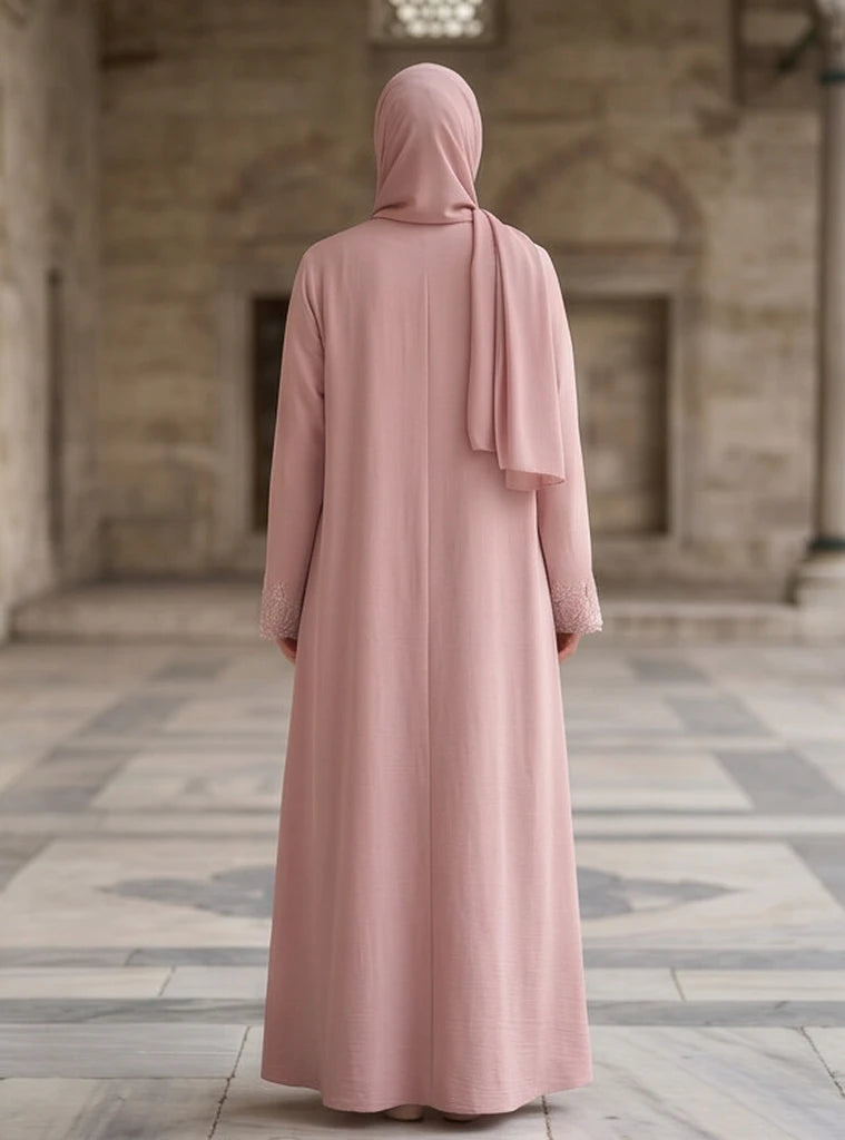 Rubina Abaya - fabric drape and silhouette detail