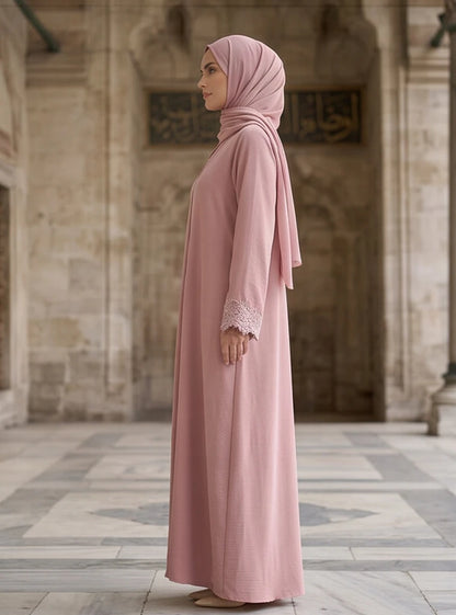 Rubina Abaya - full outfit styling view