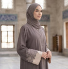 Sumayya Abaya - full styling view
