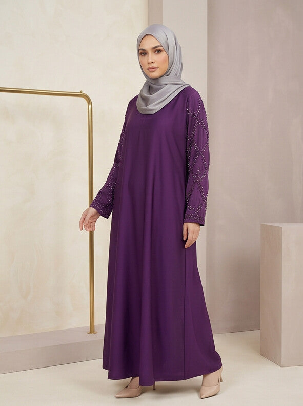 Hafsa Abaya