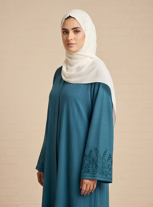 Naima Abaya