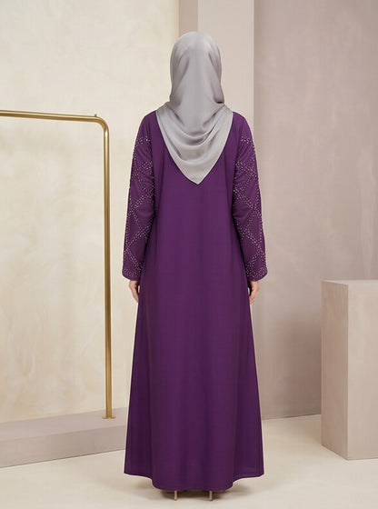 Hafsa Abaya