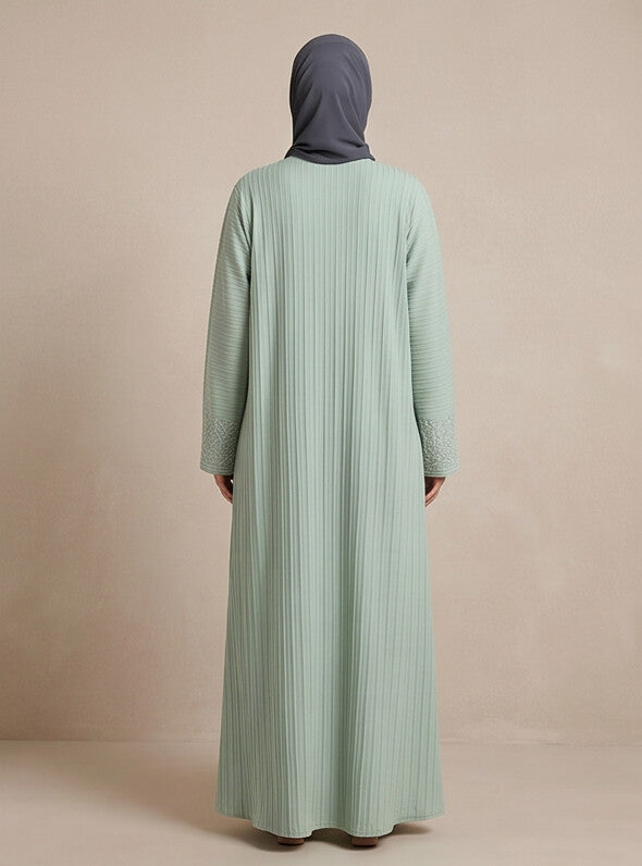Dania Abaya