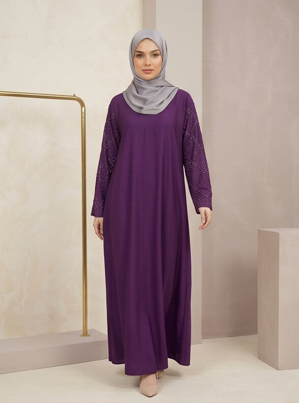 Hafsa Abaya