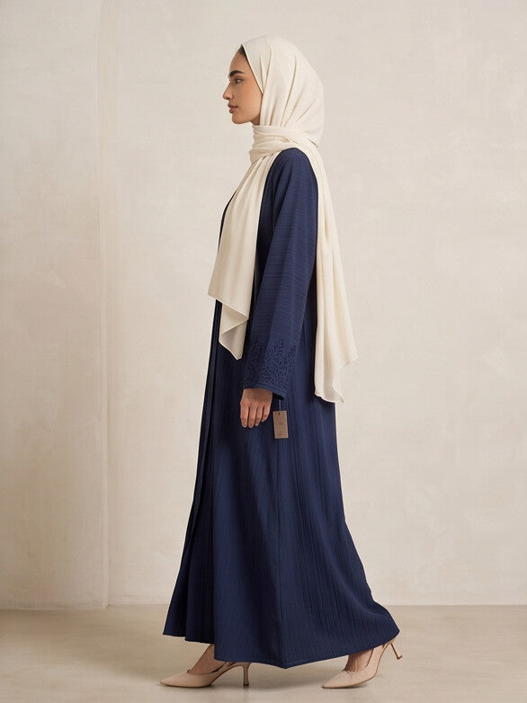 Khadija Abaya
