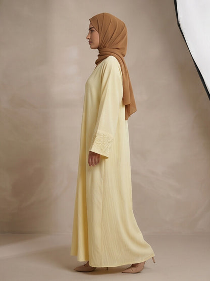Iqra Abaya
