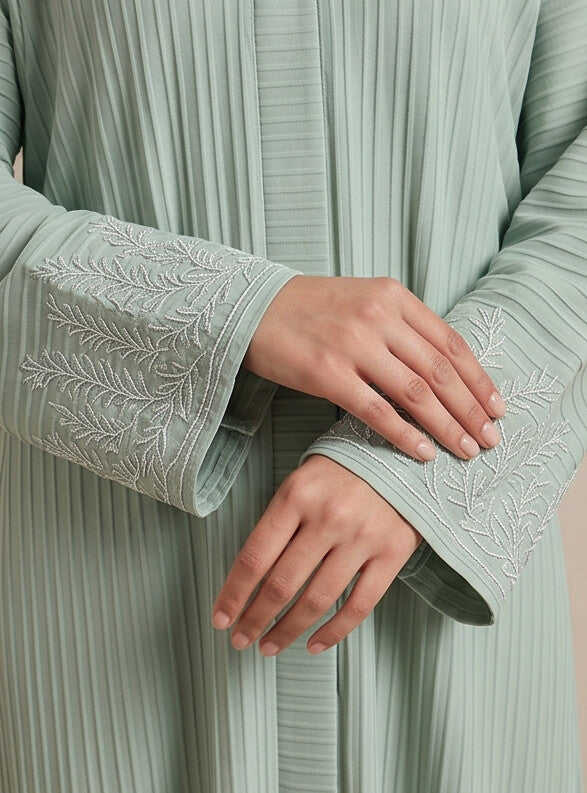 Dania Abaya