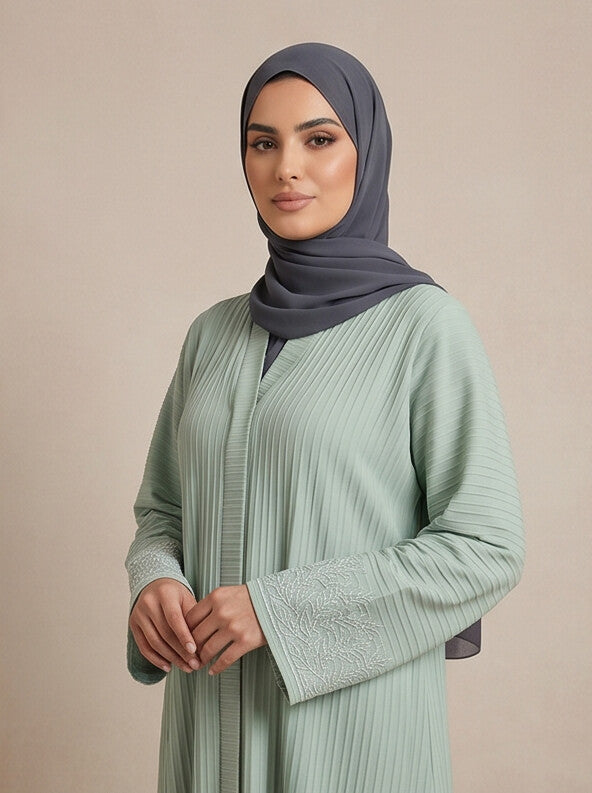 Dania Abaya
