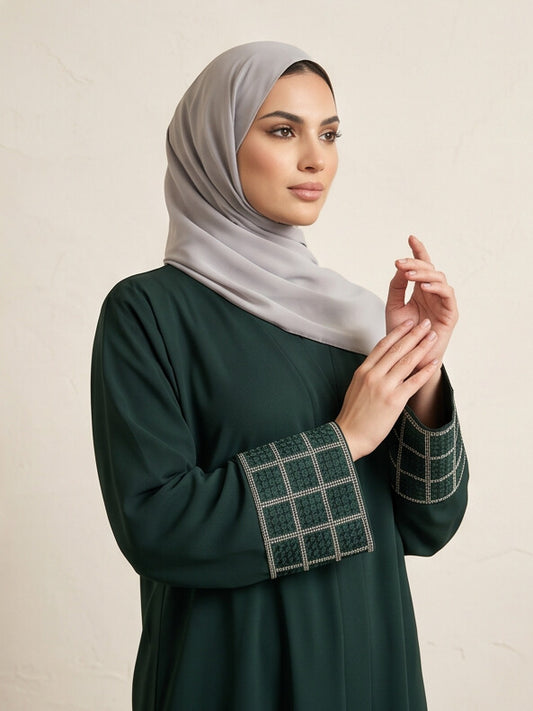Muneera Abaya