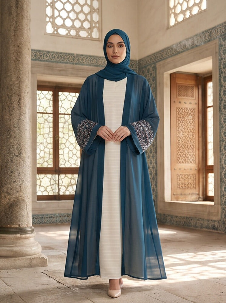 Alina – Embroidered Abaya