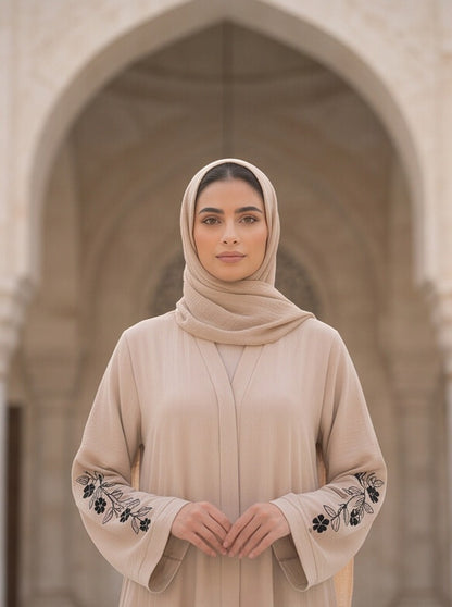 Bushra Abaya
