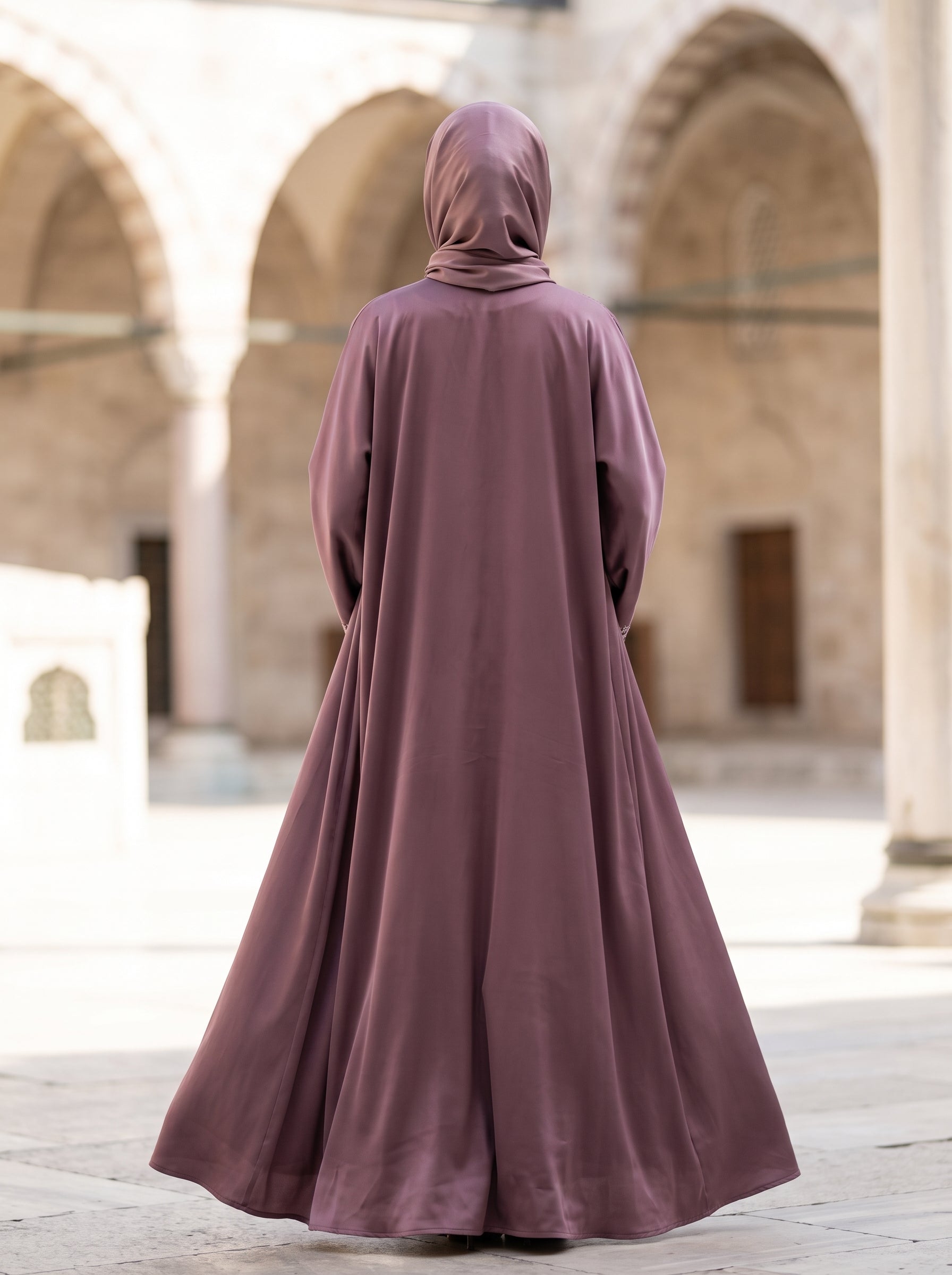 Amira mauve abaya, back view
